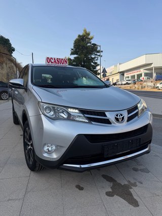 Toyota RAV4 2015