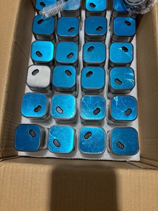 24 botes para especias (vidrio y metal)