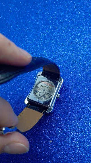 Orologio automatico scheletrato