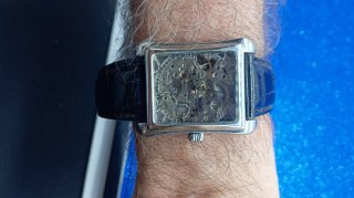 Orologio automatico scheletrato