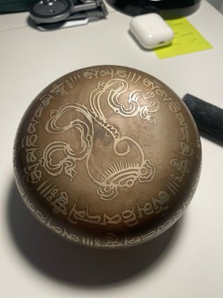 Cuenco tibetano con baqueta y cojín
