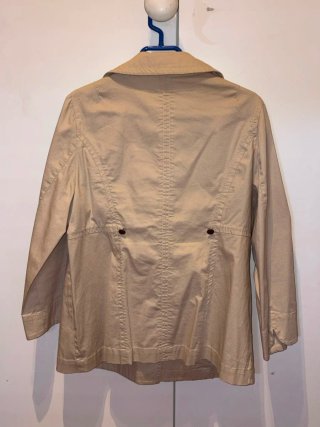 Gabardina beige mujer