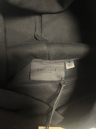 Sudadera Essentials Negra