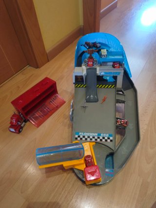 Circuito Florida 500 + Camión Mack Mini Racers