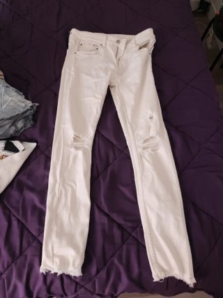 Pantalones vaqueros Pull&Bear negros rotos
