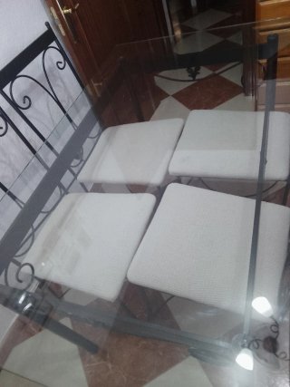 Mesa grande de hierro  forjado y cristal+4 sillas