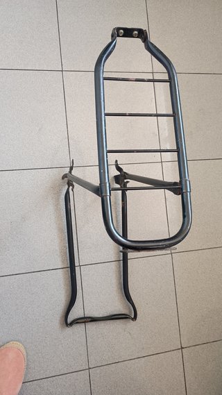 Portabultos bici vintage con caballete