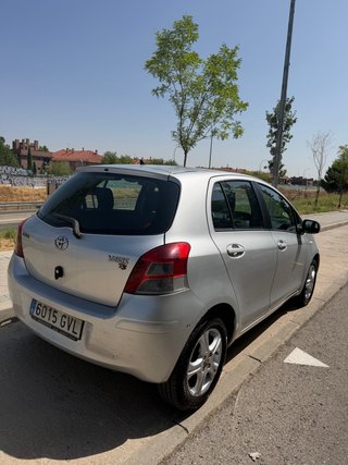 Toyota Yaris 2010