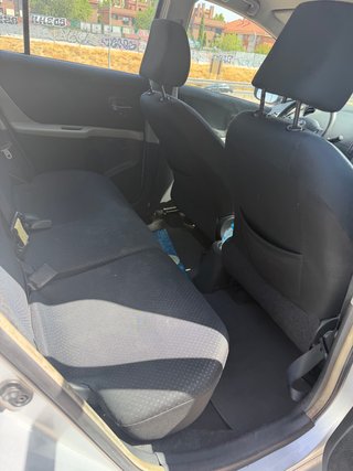 Toyota Yaris 2010