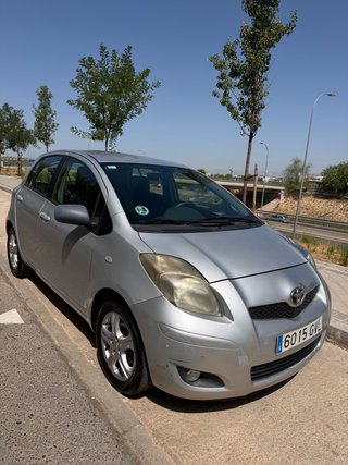 Toyota Yaris 2010