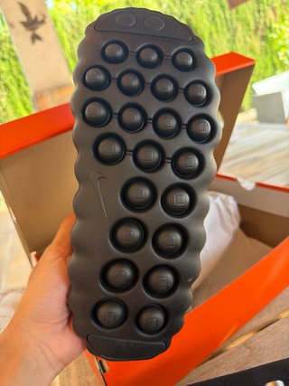 Nike Mind 001