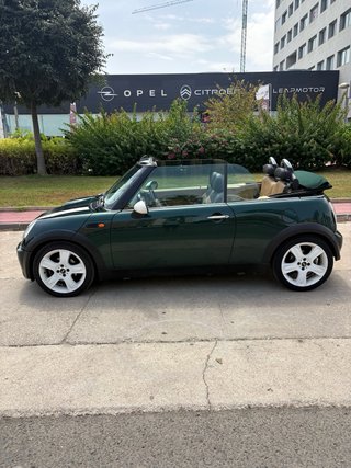 MINI Cooper Cabrio