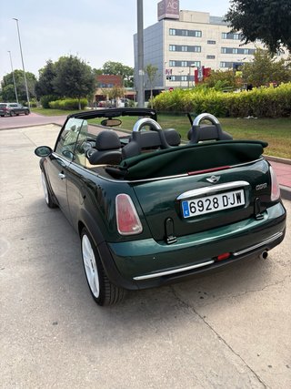 MINI Cooper Cabrio