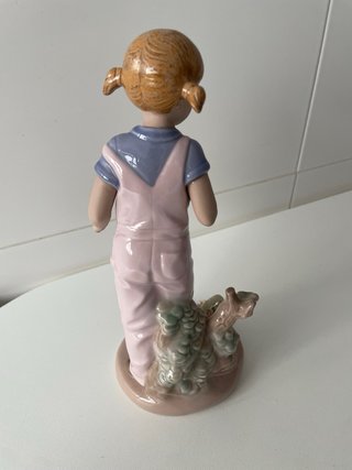 Figura Nadal Niña con Flores