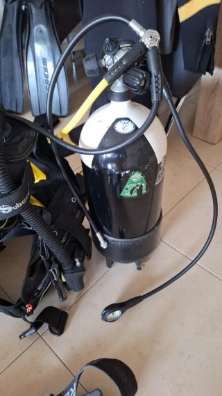 Equipo completo buceo SCUBAPRO