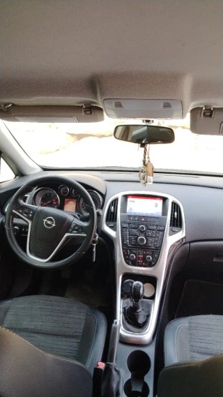 Opel Astra 2015