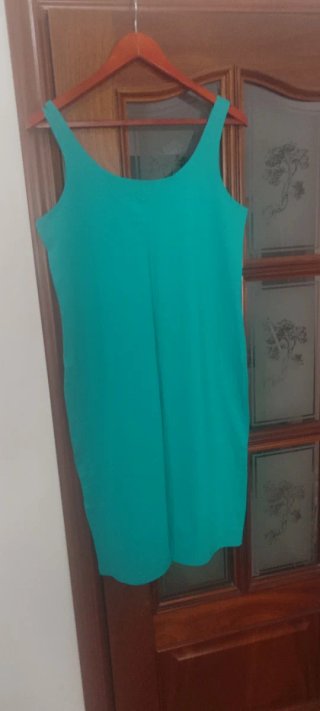 Vestido turquesa de tirantes sin estrenar