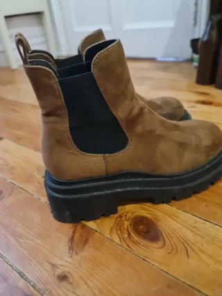 Botines Chelsea Marrones