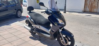 Yamaha XMAX 250 Scooter Negra/Azul