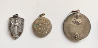 3 Medallas Religiosas Antiguas
