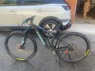 Bici MTB Orbea Oiz H30 2023