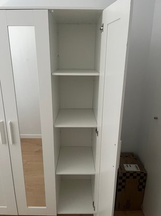 Armario Brimnes 3 puertas con espejo IKEA