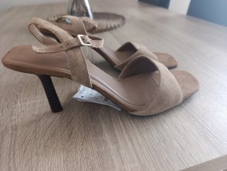 Sandalias de piel