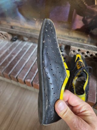 Zapatillas Ciclismo Negras y Amarillas