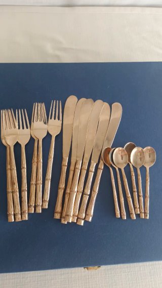 Set cubiertos bambú dorado