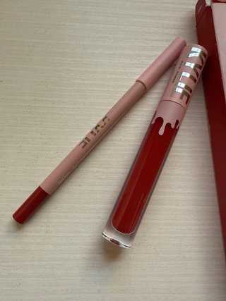 Kylie 402 Mary Jo K Matte Set Rossetto e Matita