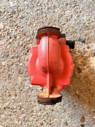 Bomba de agua caldera Grundfos