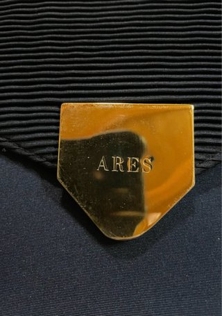 Pochette vintage Ares