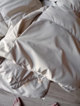 Cazadora acolchada  plumifero corto Zara beige XL