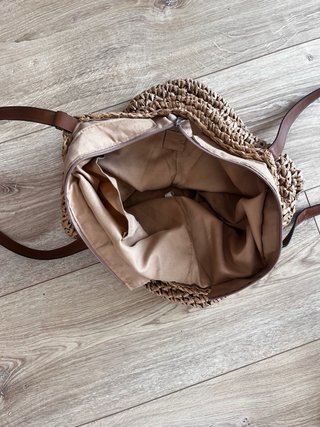 Bolso trenzado rústico con forro
