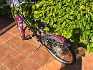 Bicicleta Niña B'TWIN 24 Rosa/Negra