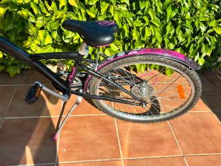 Bicicleta Niña B'TWIN 24 Rosa/Negra