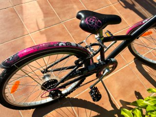 Bicicleta Niña B'TWIN 24 Rosa/Negra