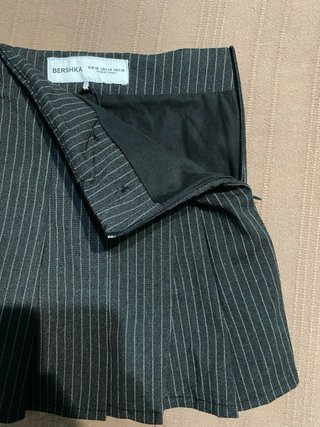 Bershka minifalda pantalón interior T36