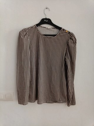 Blusa de cuadros manga larga