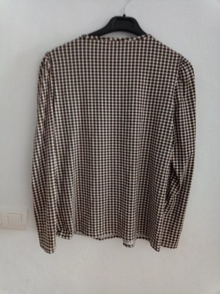 Blusa de cuadros manga larga
