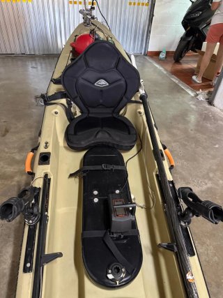 Kayak de pesca Trident 13