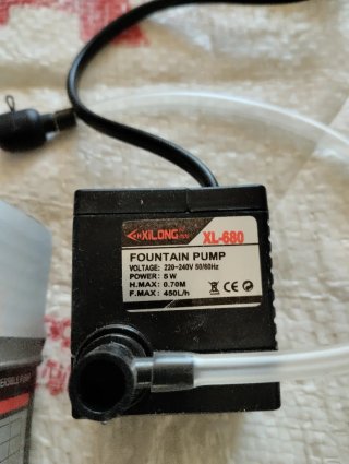 Bomba de agua sumergible XL-680