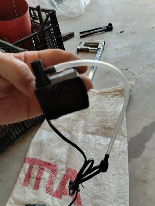 Bomba de agua sumergible XL-680