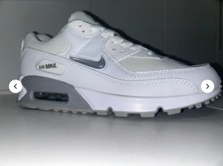 Nike Air Max 90 Gris y Blanco