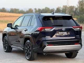 Toyota RAV4 2021