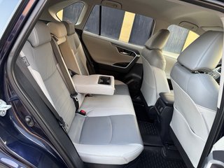 Toyota RAV4 2021