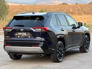 Toyota RAV4 2021