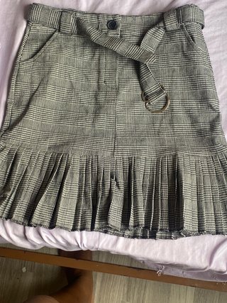 Lote 4 faldas M/L (Zara y más)