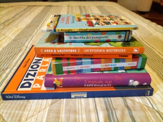 7 libri per bambini Un'epidemia misteriosa. Arex &