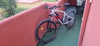 Bicicleta Eléctrica Rockrider ST 100 27.5